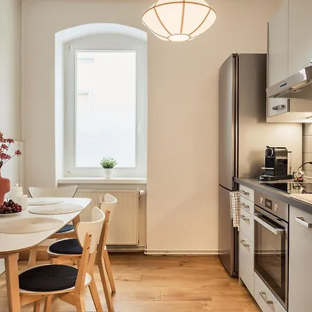 Grosses 2 Schlafzimmer